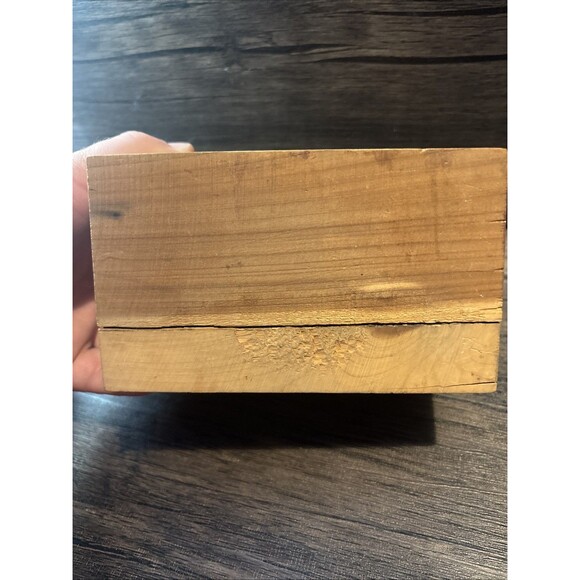 Vtg INDEX CARD/RECIPE Wood FILE BOX Merchant 5.75"X4" Cedar - Picture 13 of 16